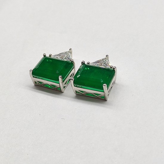  Green Triangle Stud Earrings