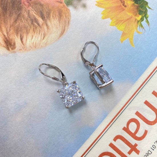 Small square dangle zirconia earrings